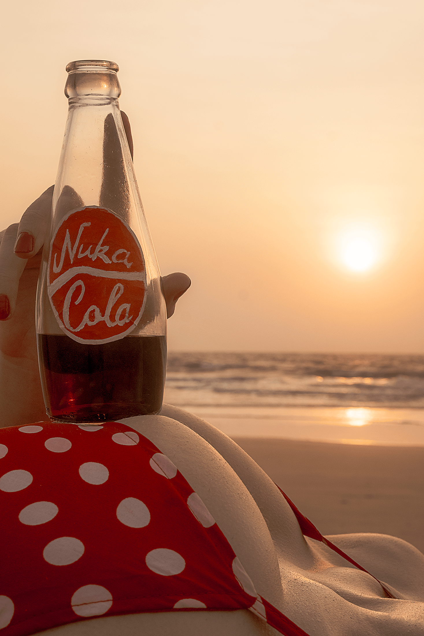 Nancy Novikova’s Sultry Fallout Cosplay: A Geek’s Paradise