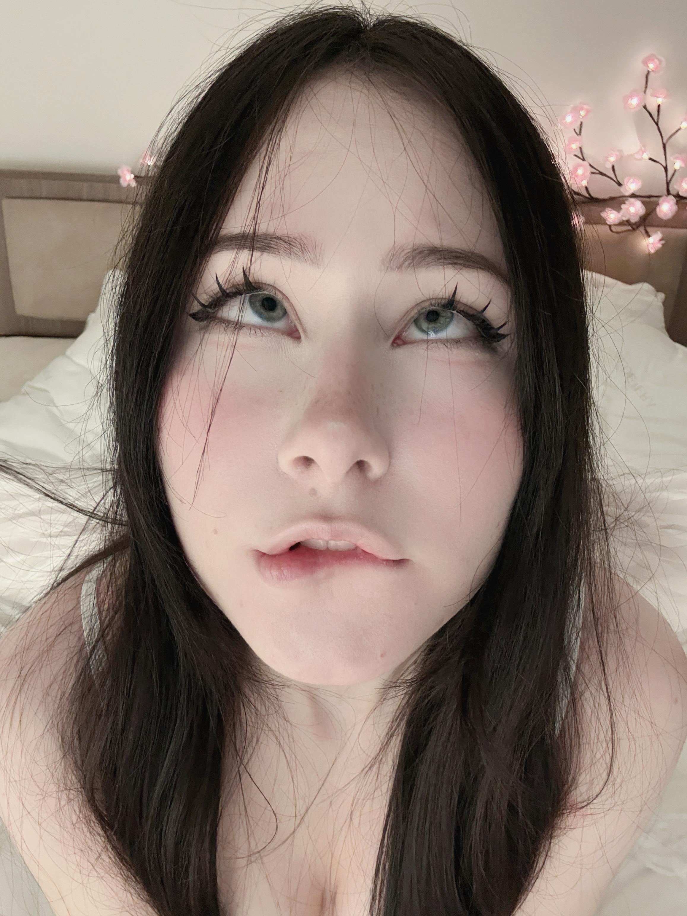 Get Ready to Flirt with a Kawaii E-Girl