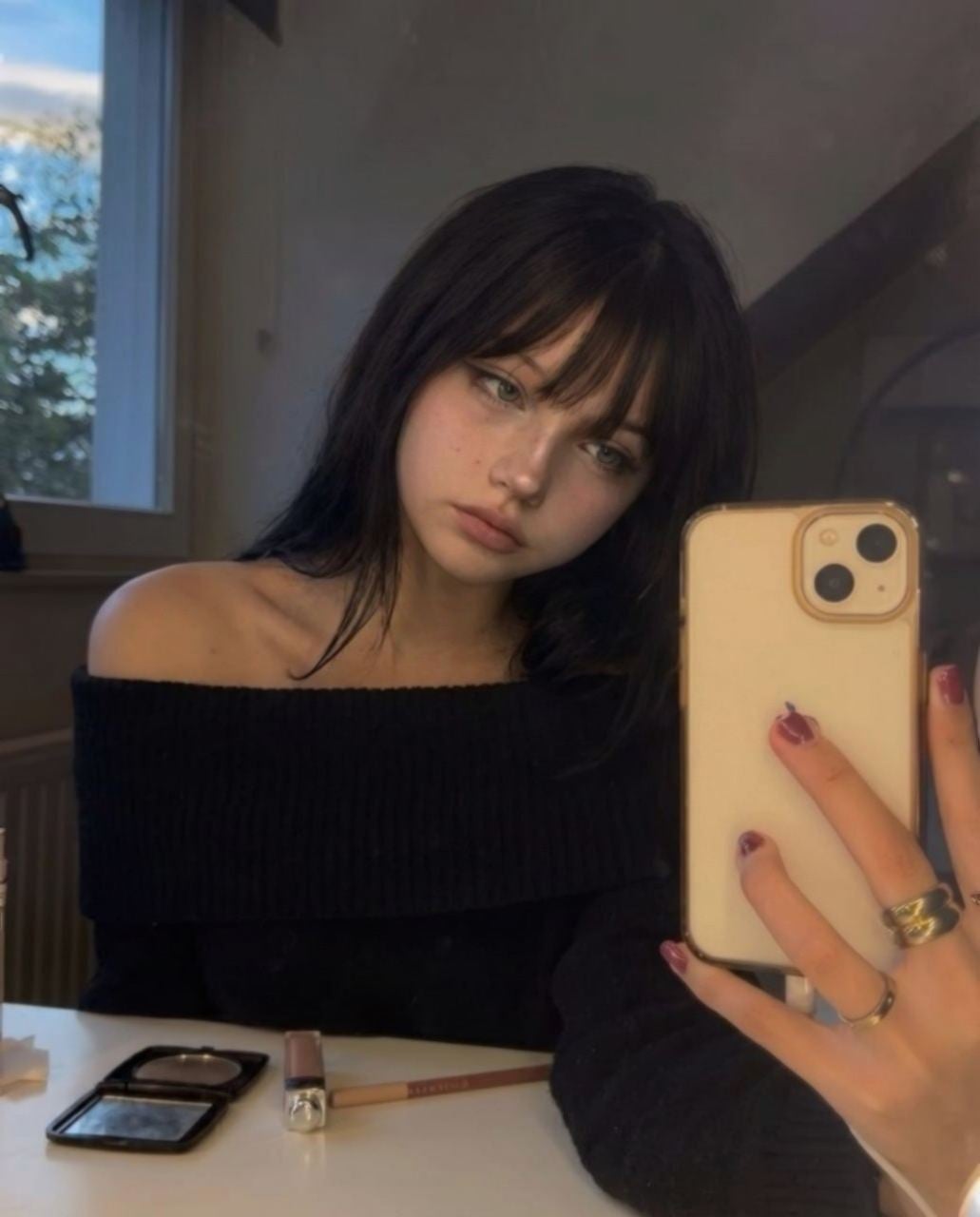 EGirl Cosplay Gallery — Playful Vibes and Geeky Seduction