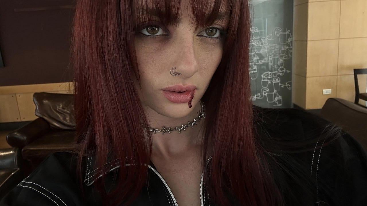 Egirl Petite Cosplay — Horny Geek Girl XXX
