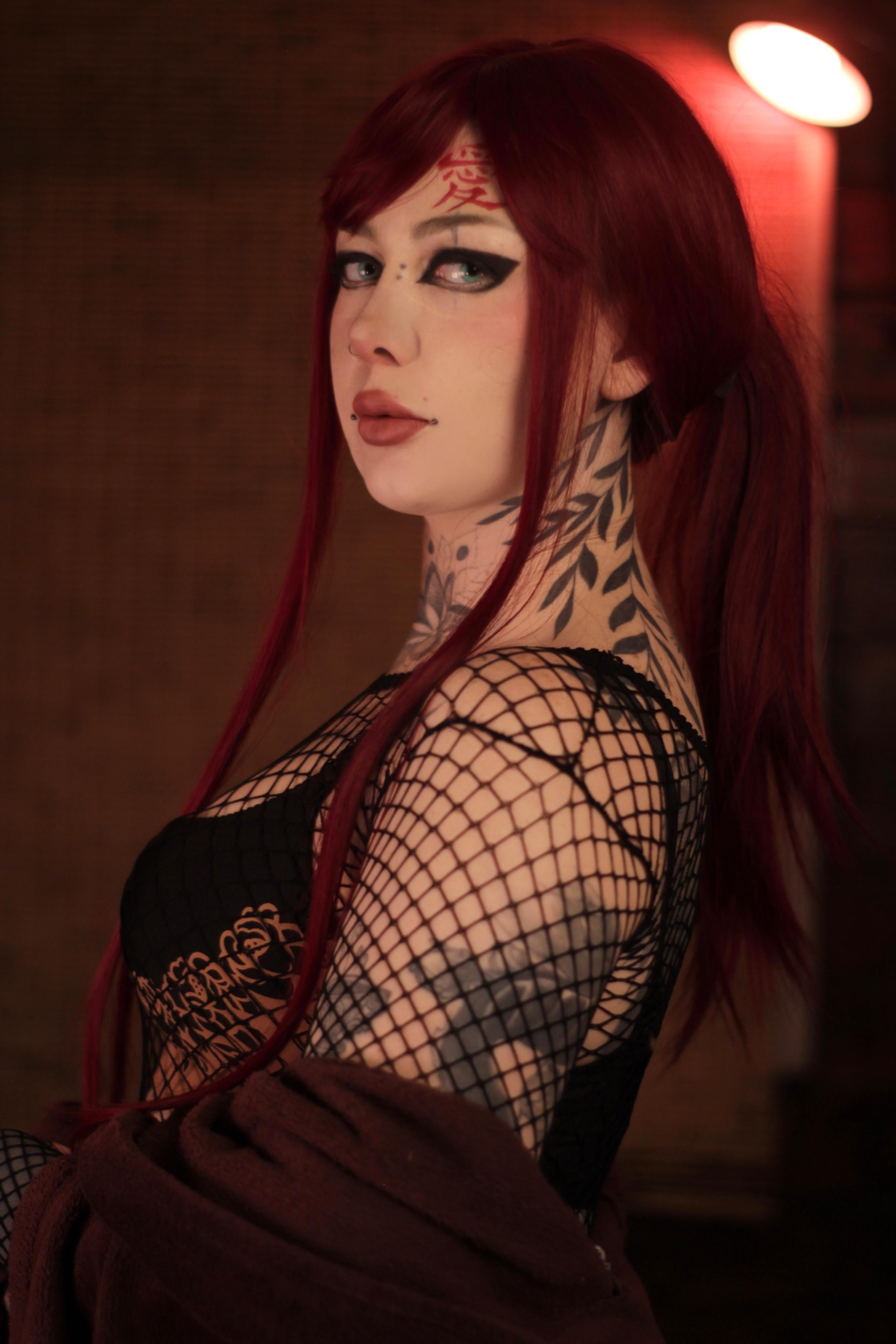 Gaara Cosplay — Sultry Sand Shinobi Look for Naruto Fans