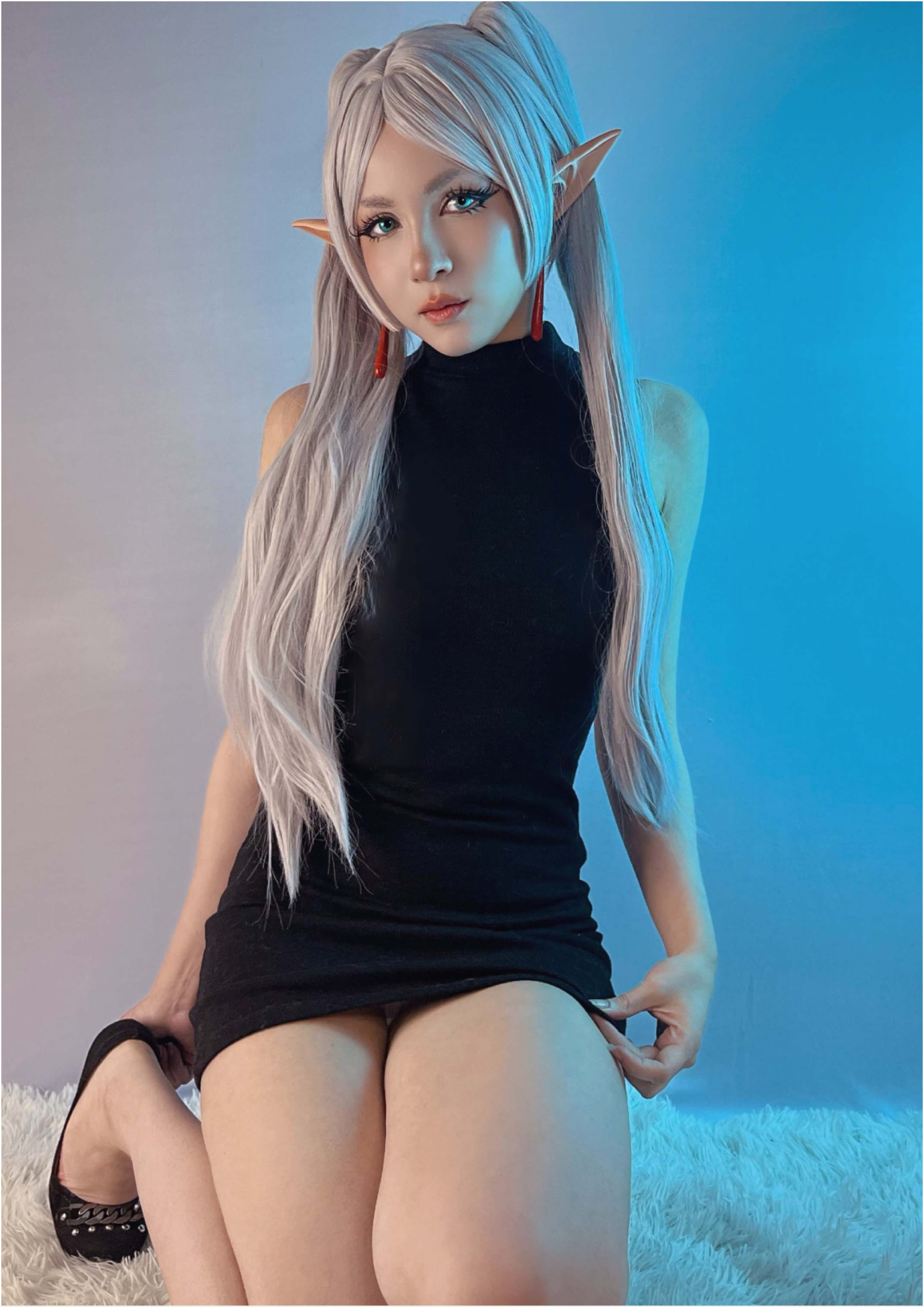 Frieren Cosplay Gallery — Magical Fantasy Anime Tribute