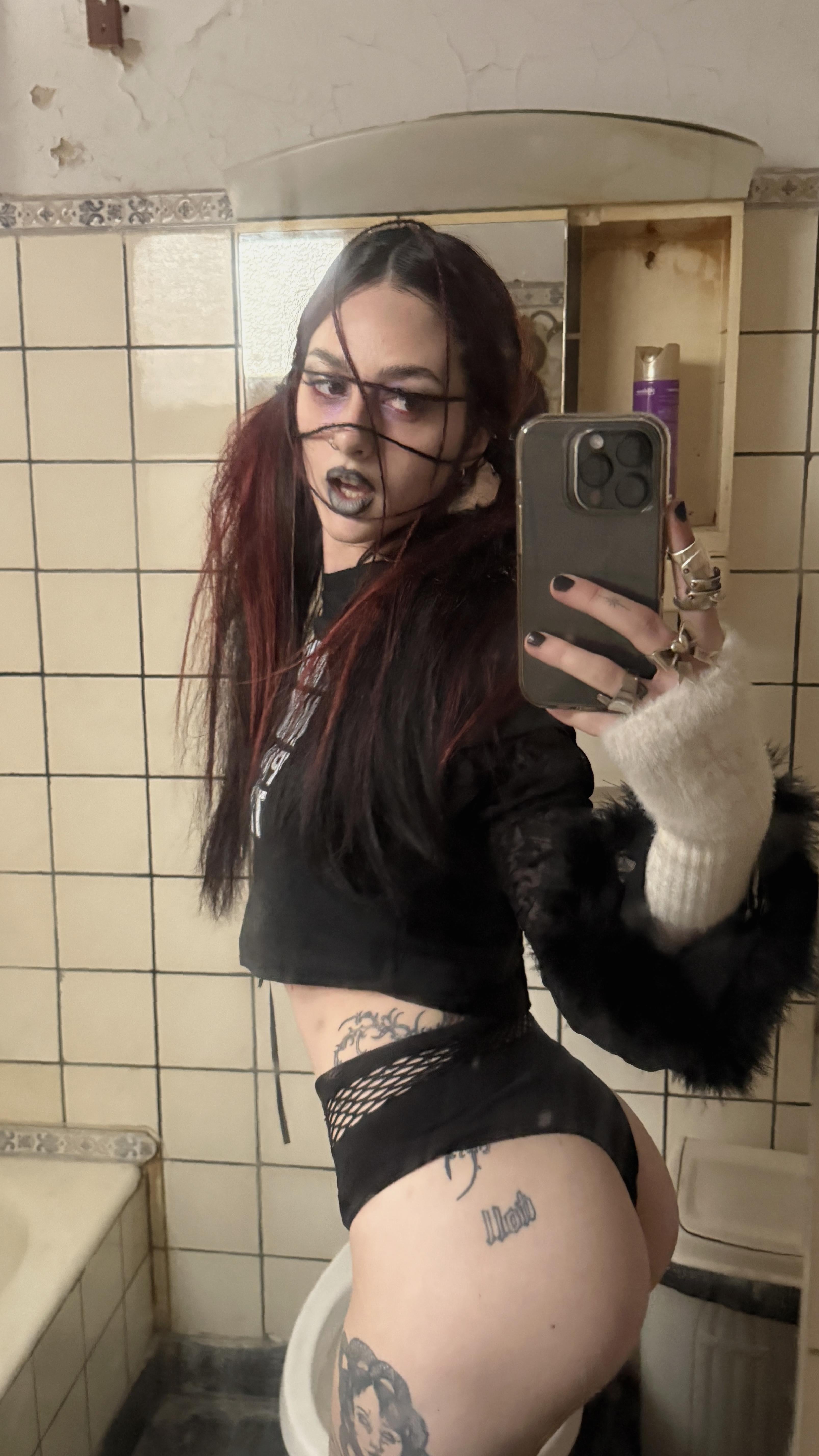 Nude Cosplay Gallery — Playful Geeky Vibes for Cosplay Fans