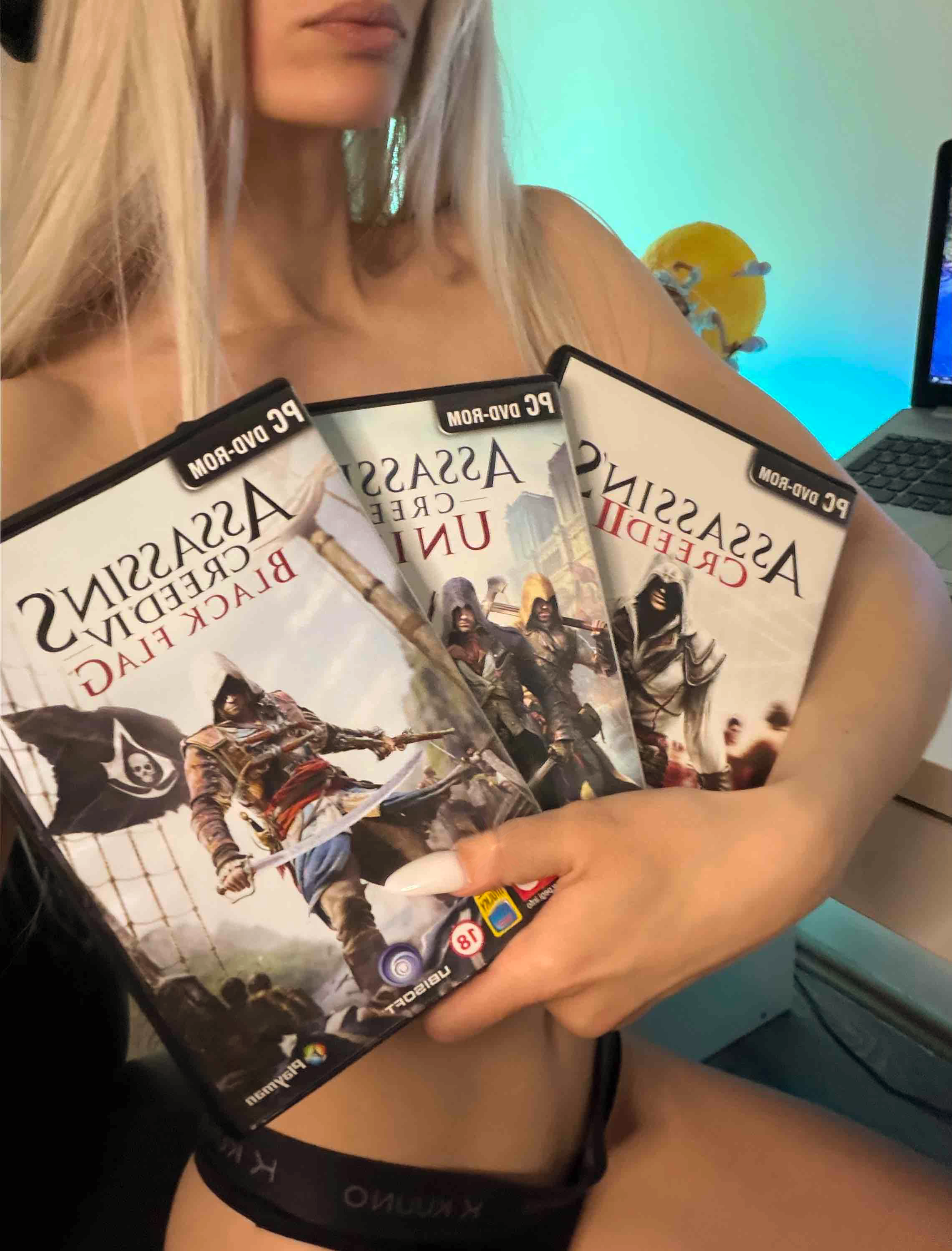 Assassin’s Creed Cosplay Gallery — Gamer Girl Nude OnlyFans Leaked Set