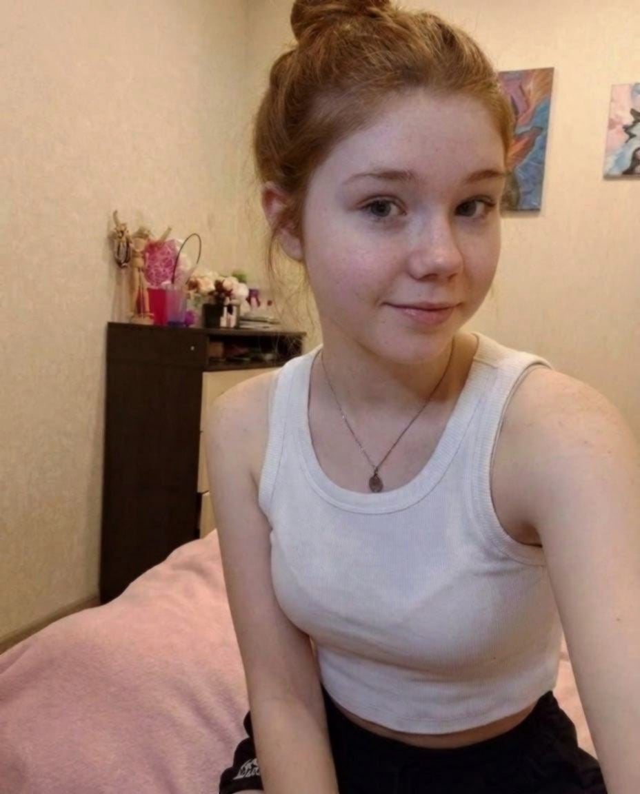 EGirl Cosplay Gallery — Nerdy Girl Glasses Porn Amateur Set