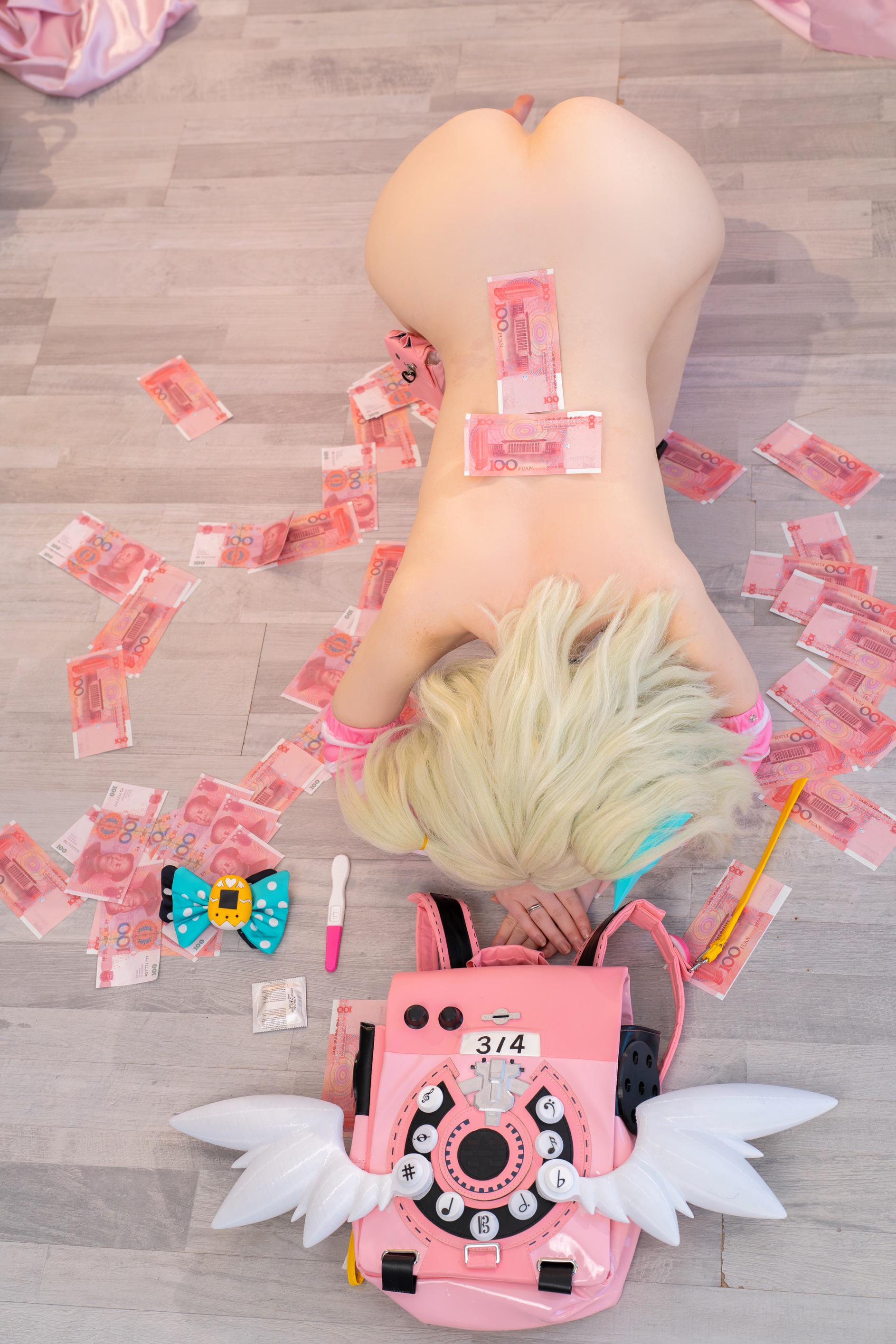 Sunna Cosplay Gallery — Comic Con Cosplay Porn Parody Set