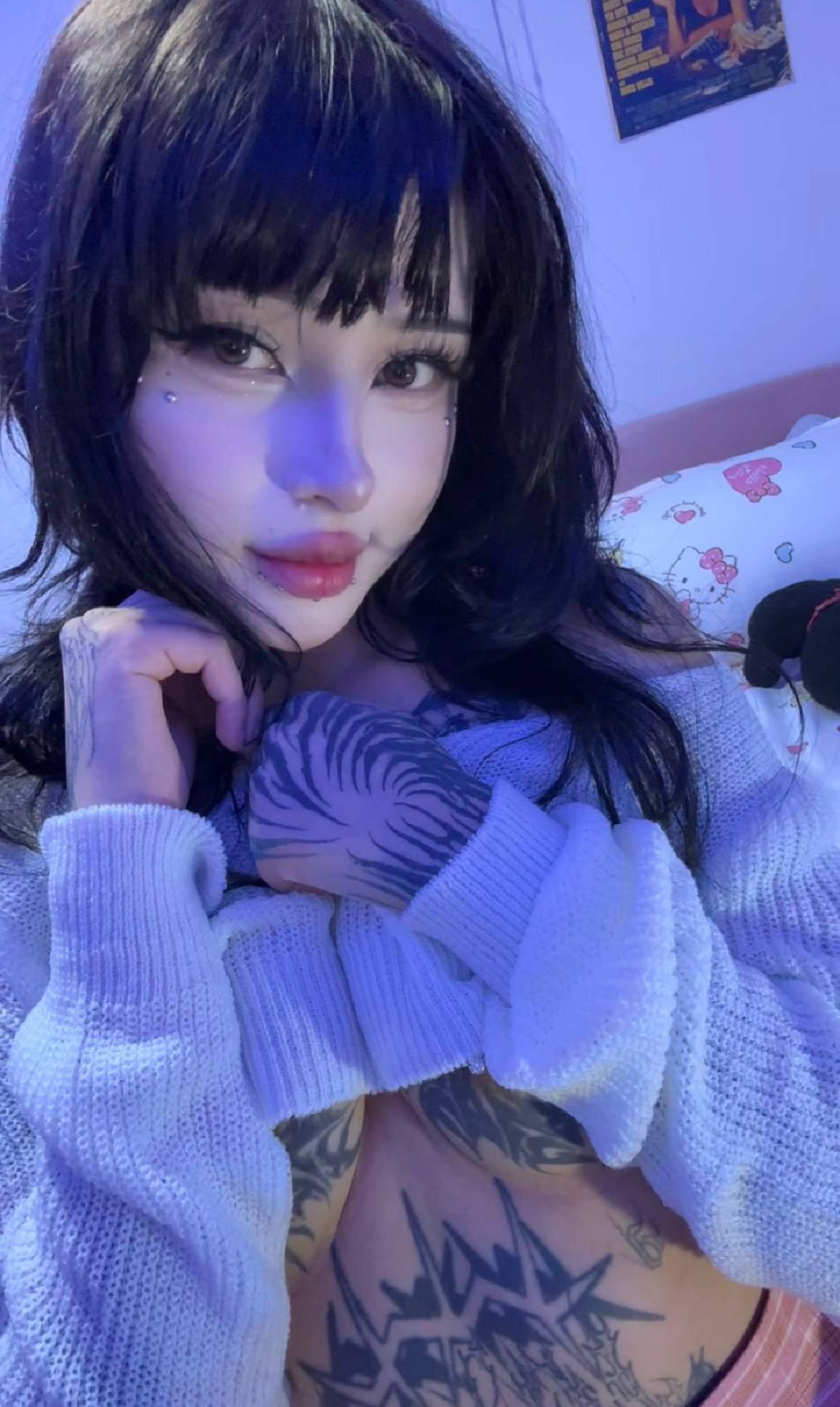 eGirl Seduction: Pastel Gamer Lust & Ruthless Streaming Fantasies – 2026