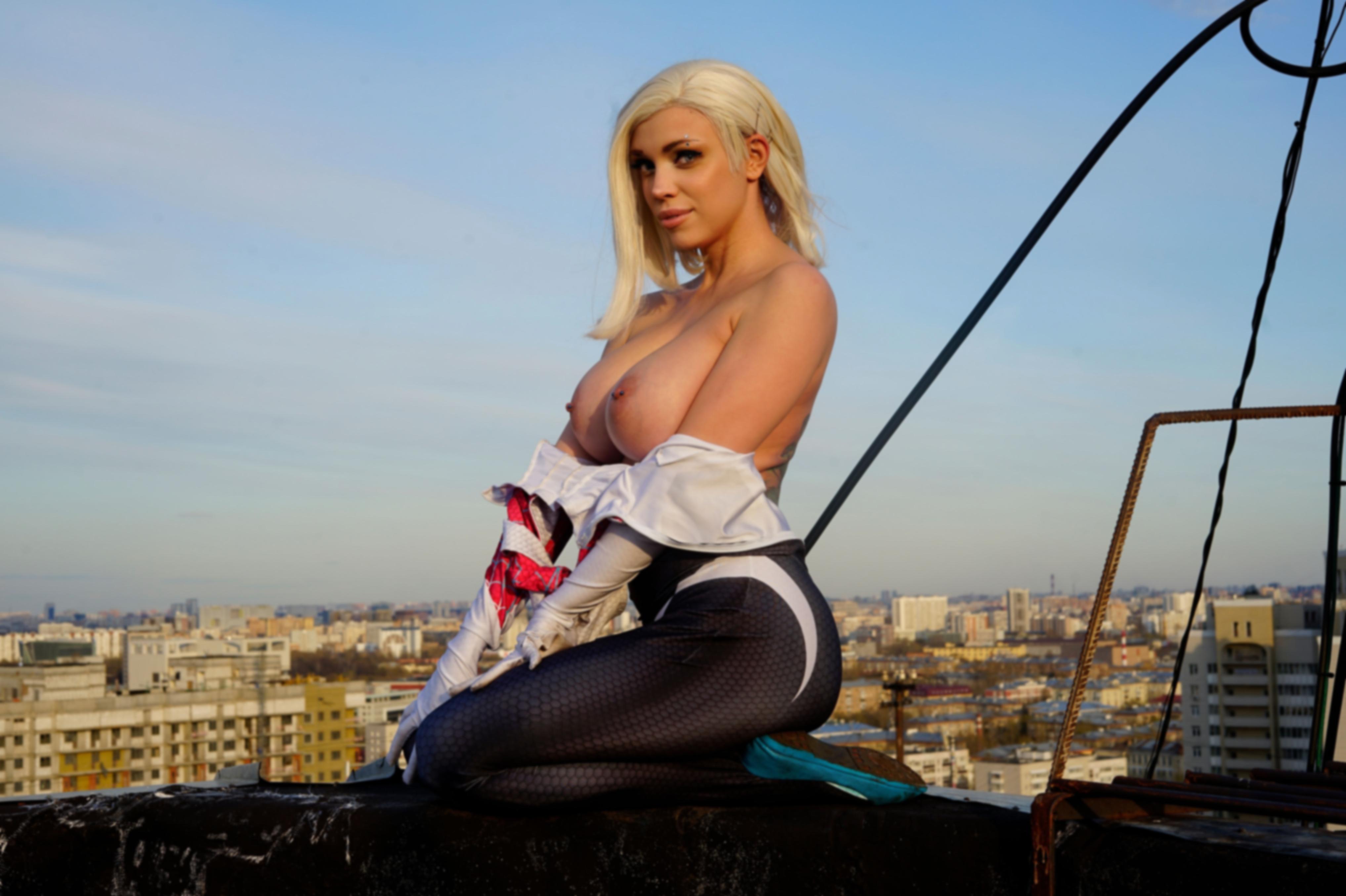 Spider-Gwen (Octokuro) NSFW Cosplay: Lewd Anime Cosplay 2026