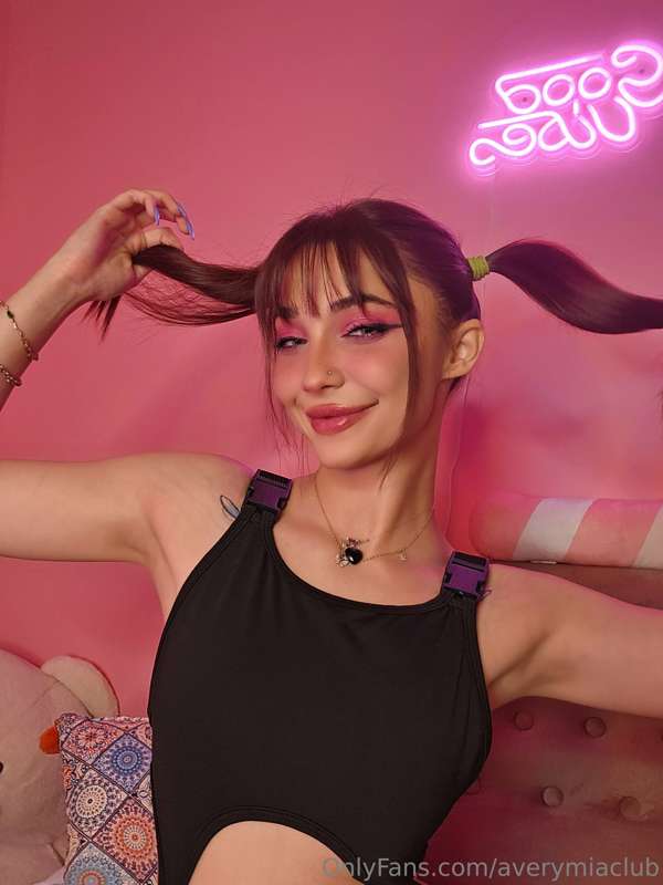AveryMiaClub – Lost & Found: Cosplay Lust Unleashed 😍