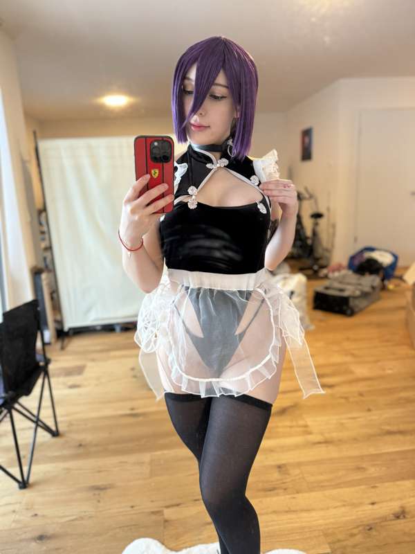 Cosplay Nerd Porn: Gamer Girl Gets Lewd – Convention Prep 🥹