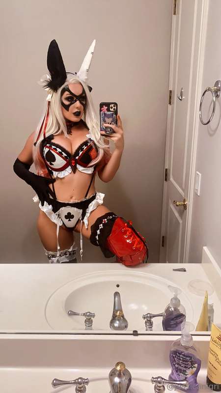 Jessica Nigri – Plumbing Problems & Wet Dreams (Cosplay Leak)