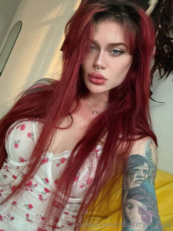 littlekitty69_paid – 🌸 Inked Secrets & Soft Skin: A Gamer Girl’s Delight