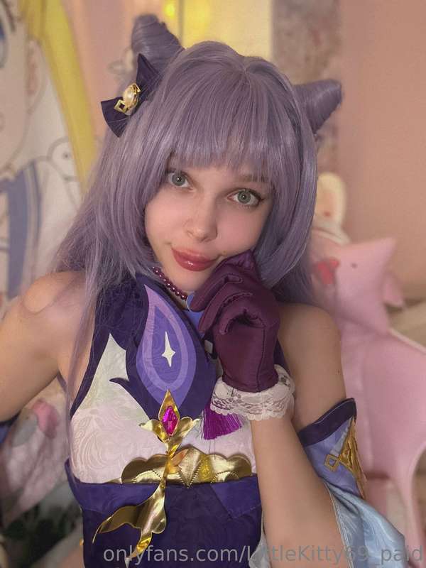 Geeky Cosplay Kiss &amp; Bite – Littlekitty69_paid’s Nerdy Porn
