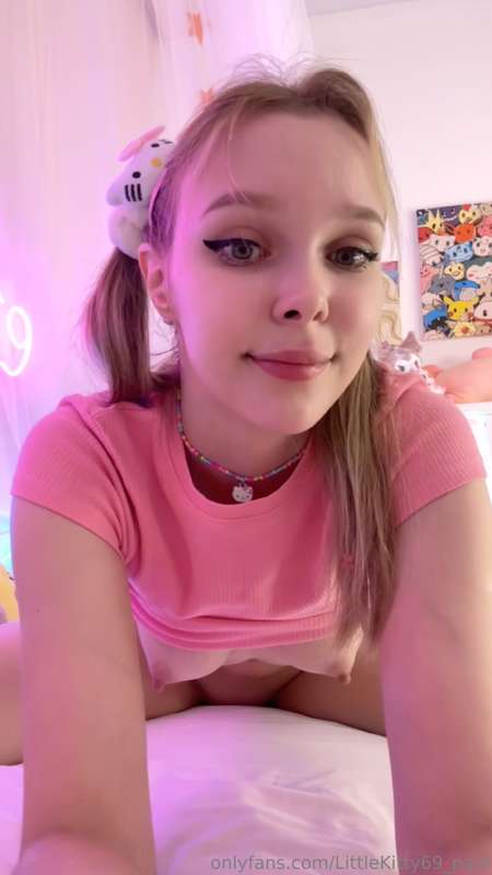 littlekitty69_paid: A Geek’s Dream – Submission & Obedience
