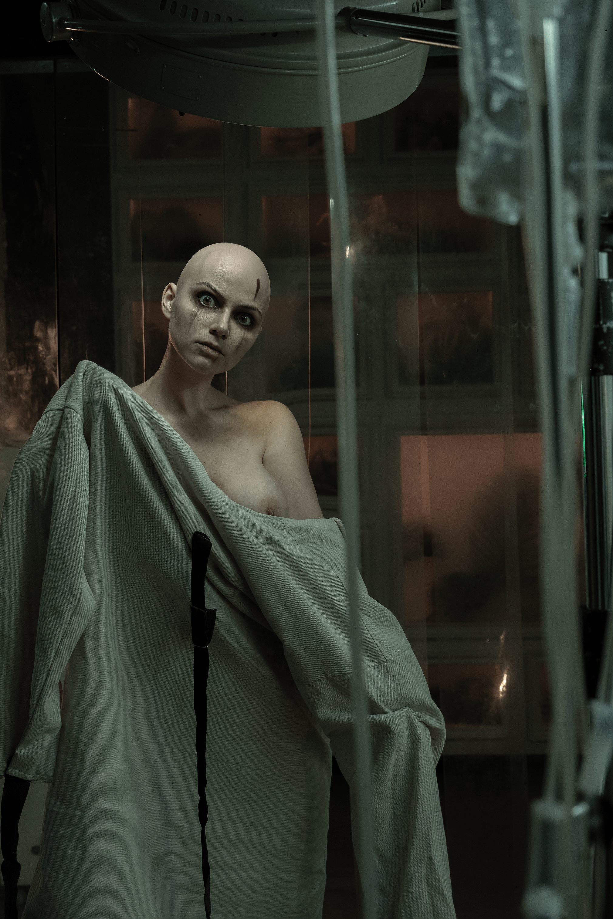Nancy Novikova’s Seductive Take on Alice: Madness Returns’ Hospital Scene