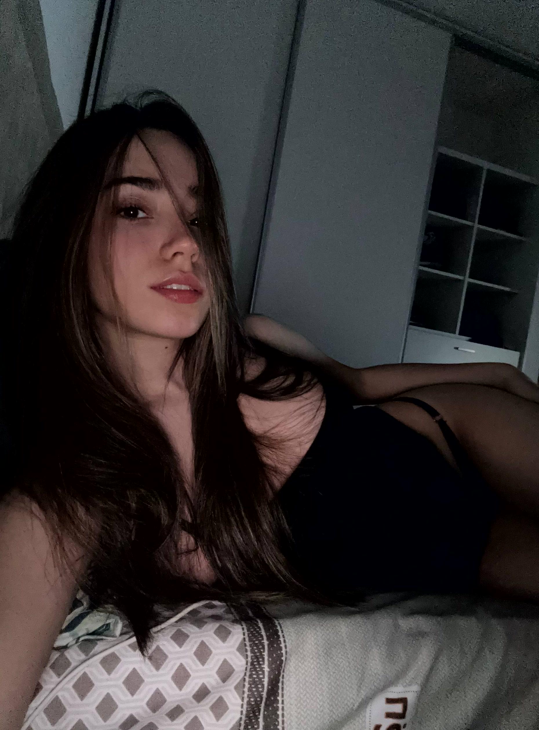 eGirl Streamer Leak: Pastel Goth Temptation & NSFW Fantasy