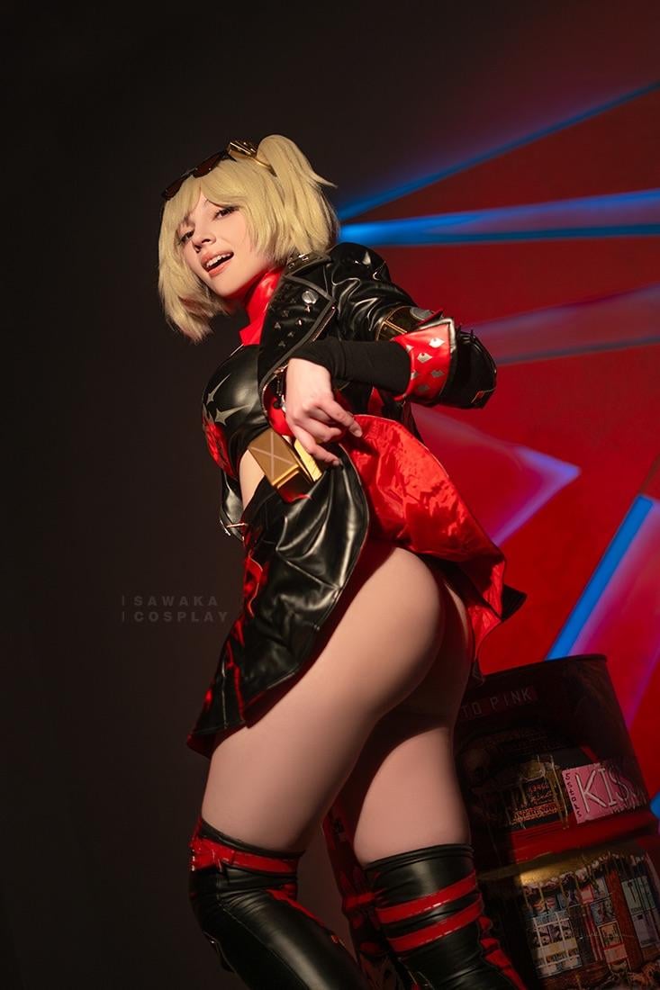 Burnice Zenless Zone Zero Cosplay Girl Gone Wild