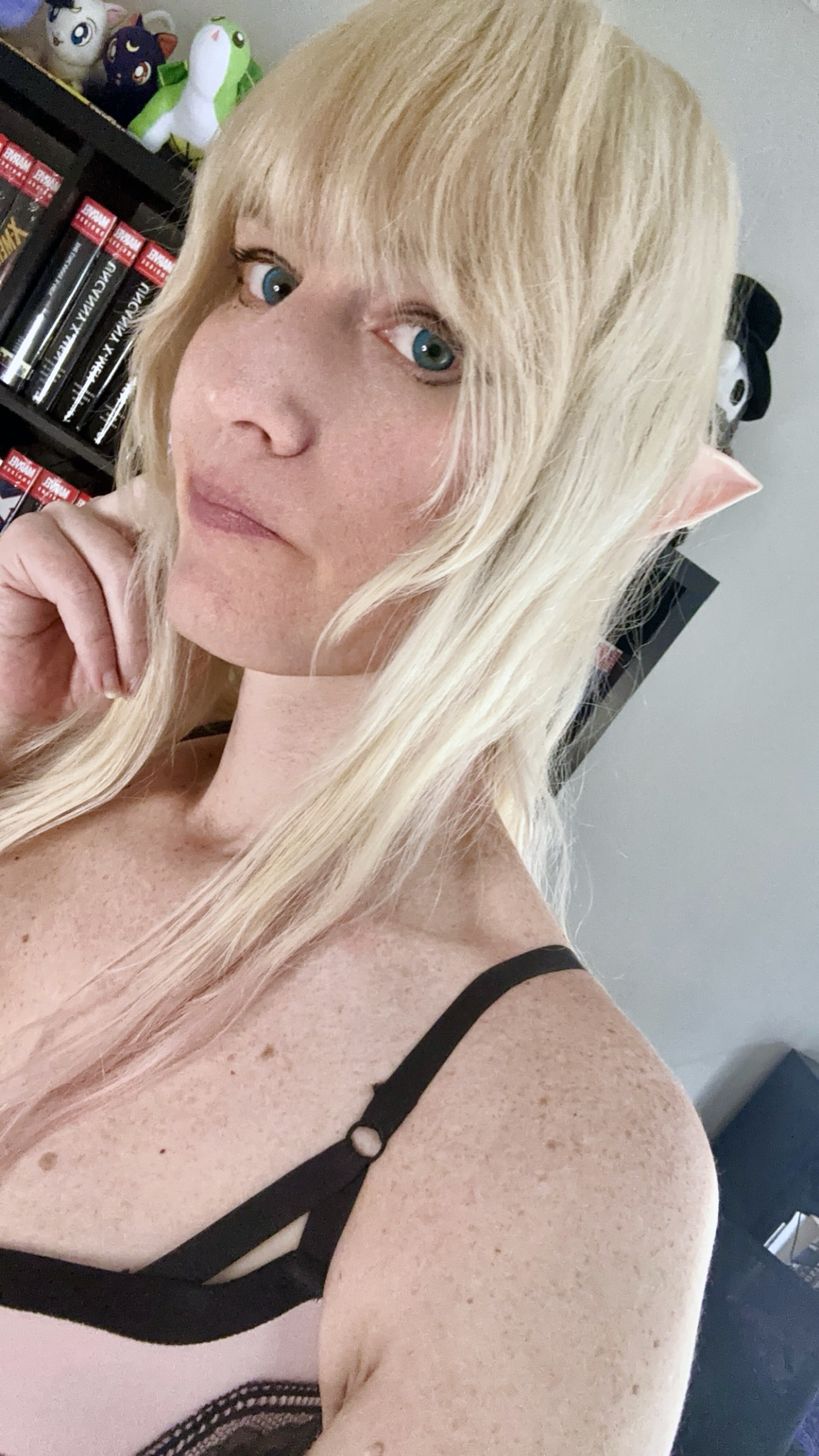 Elf Girl D&D Fantasy: Cosplay Porn & Geeky Naughty Tease