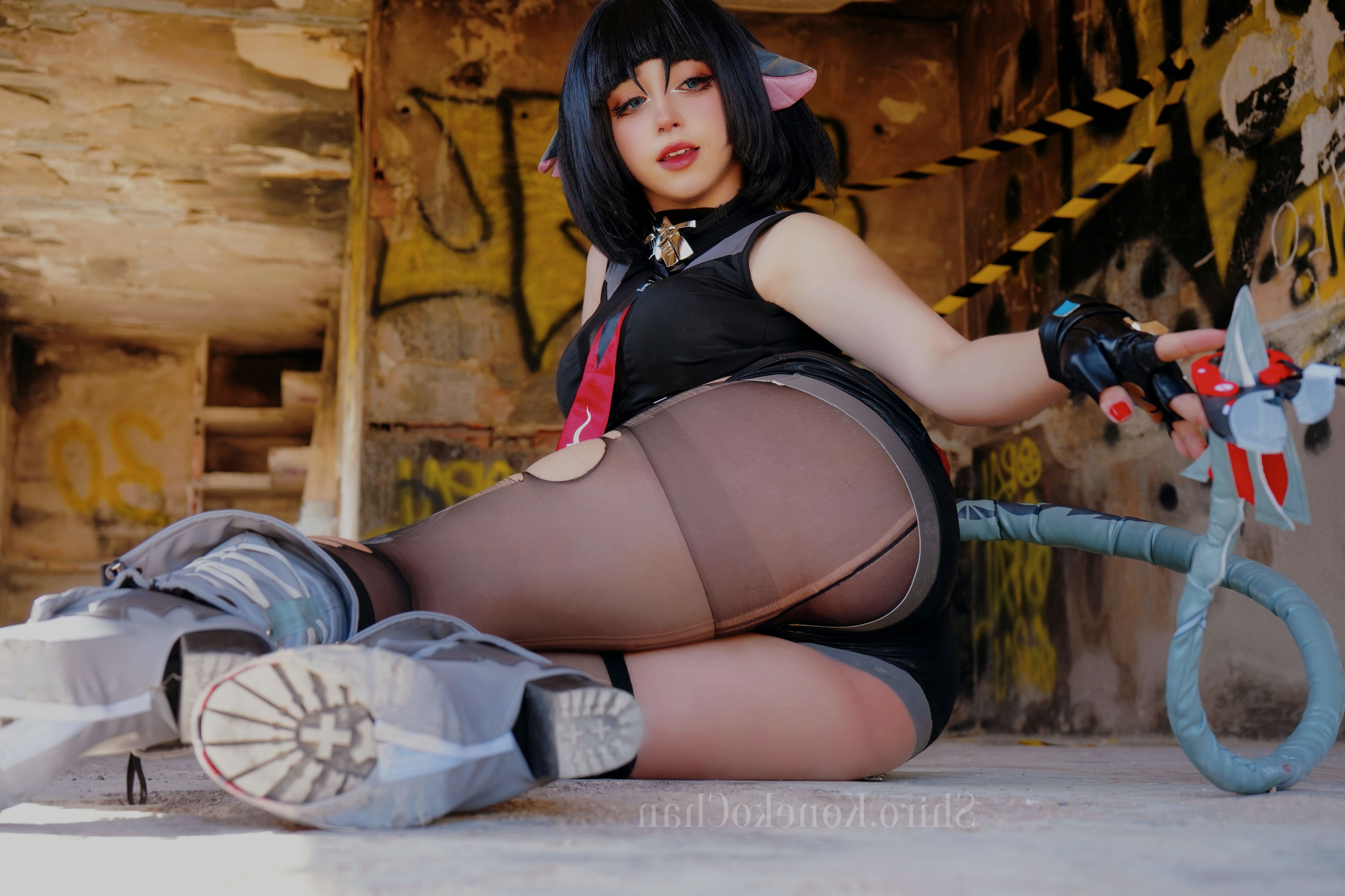Jane Doe in Cosplay Frenzy by shiro_konekochan