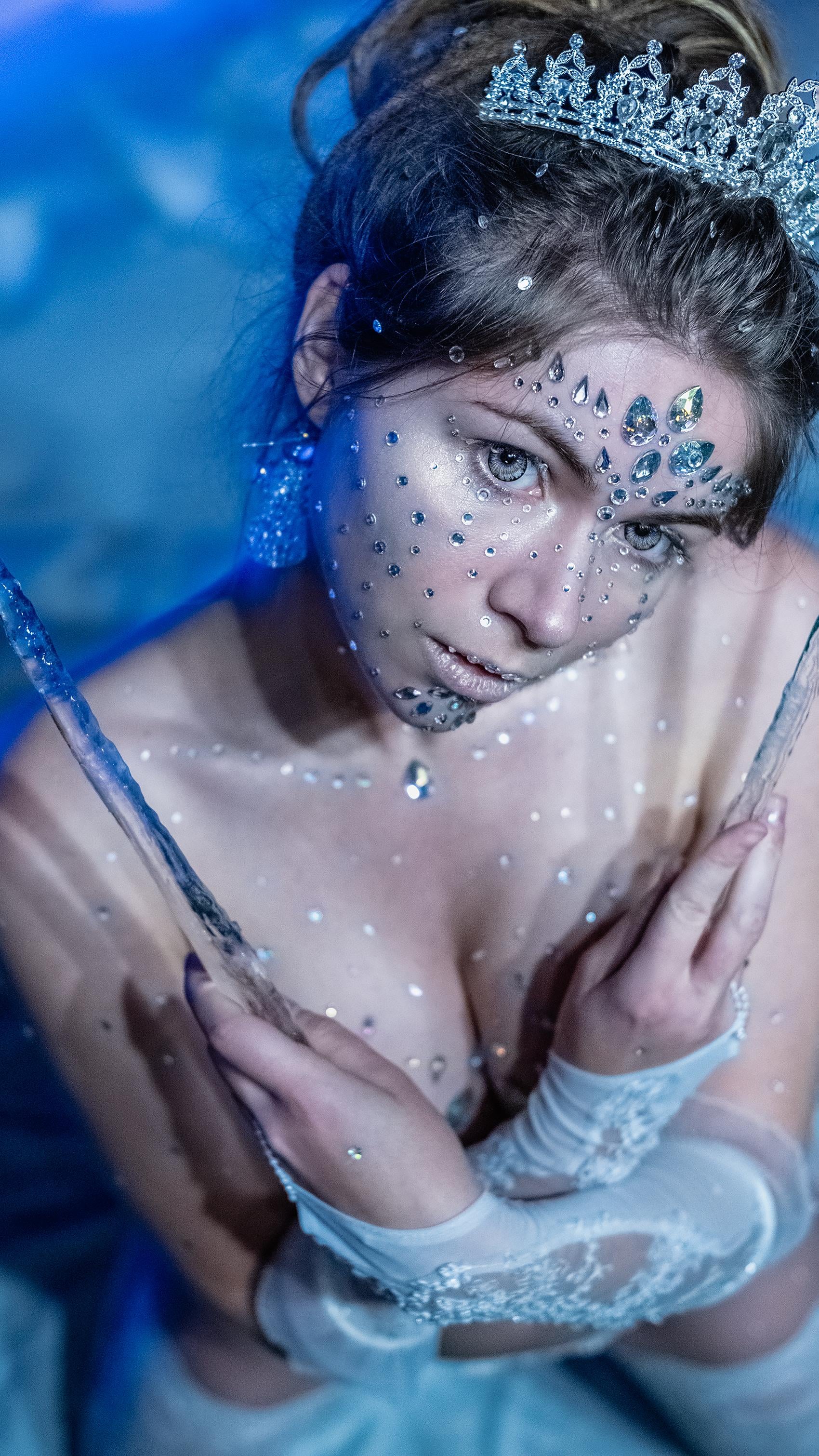 Lewd Ice Queen Cosplay Porn