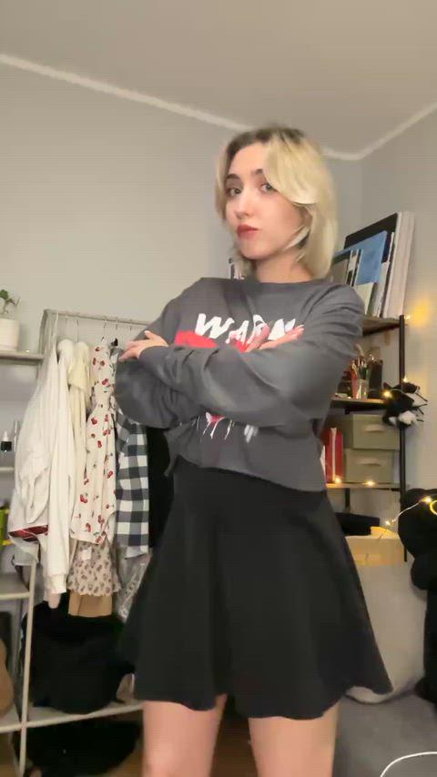 Cosplay Cutie’s Lewd Transformation