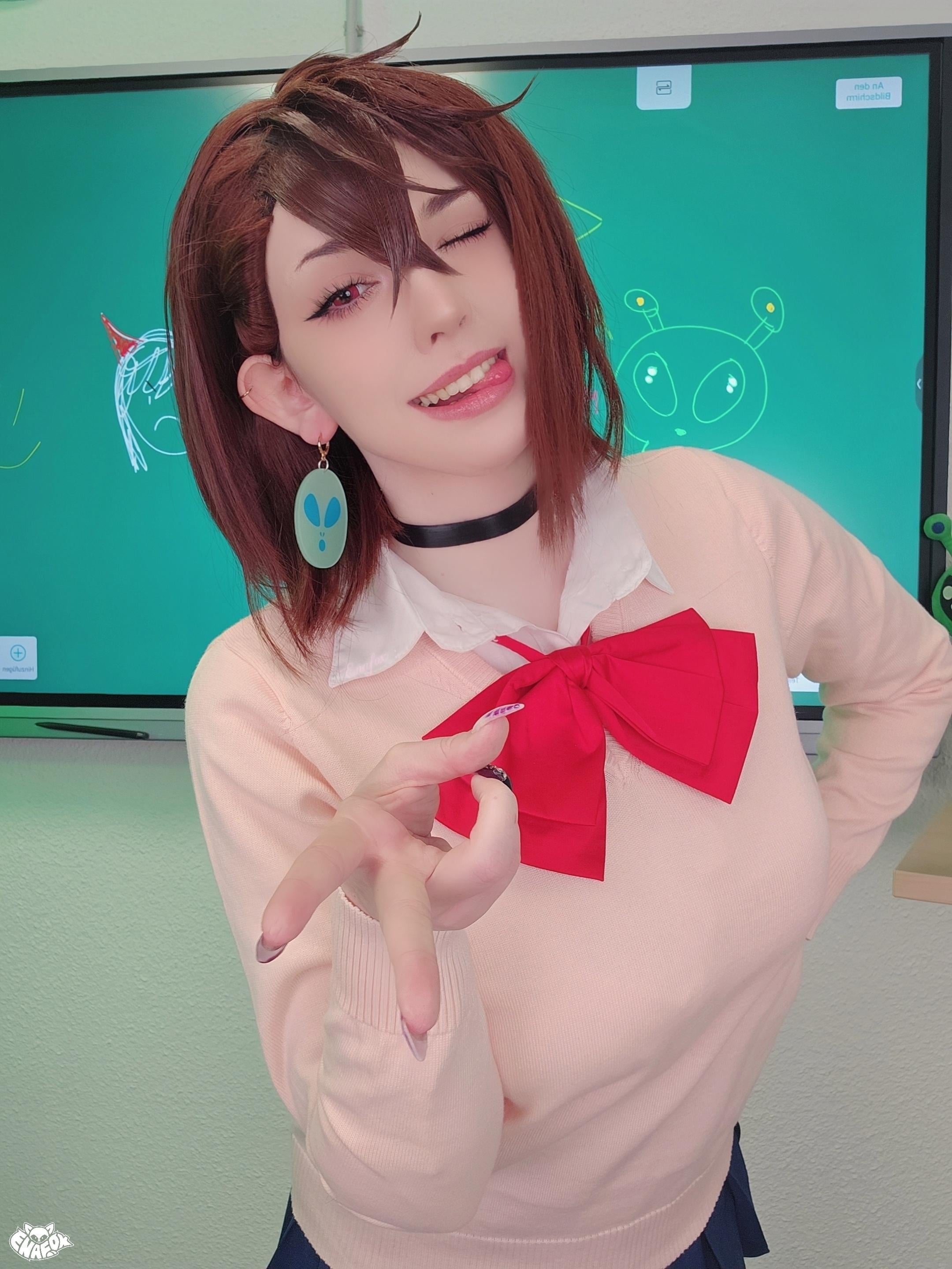 Momo Ayase’s Lewd Cosplay Adventure in DanDaDan
