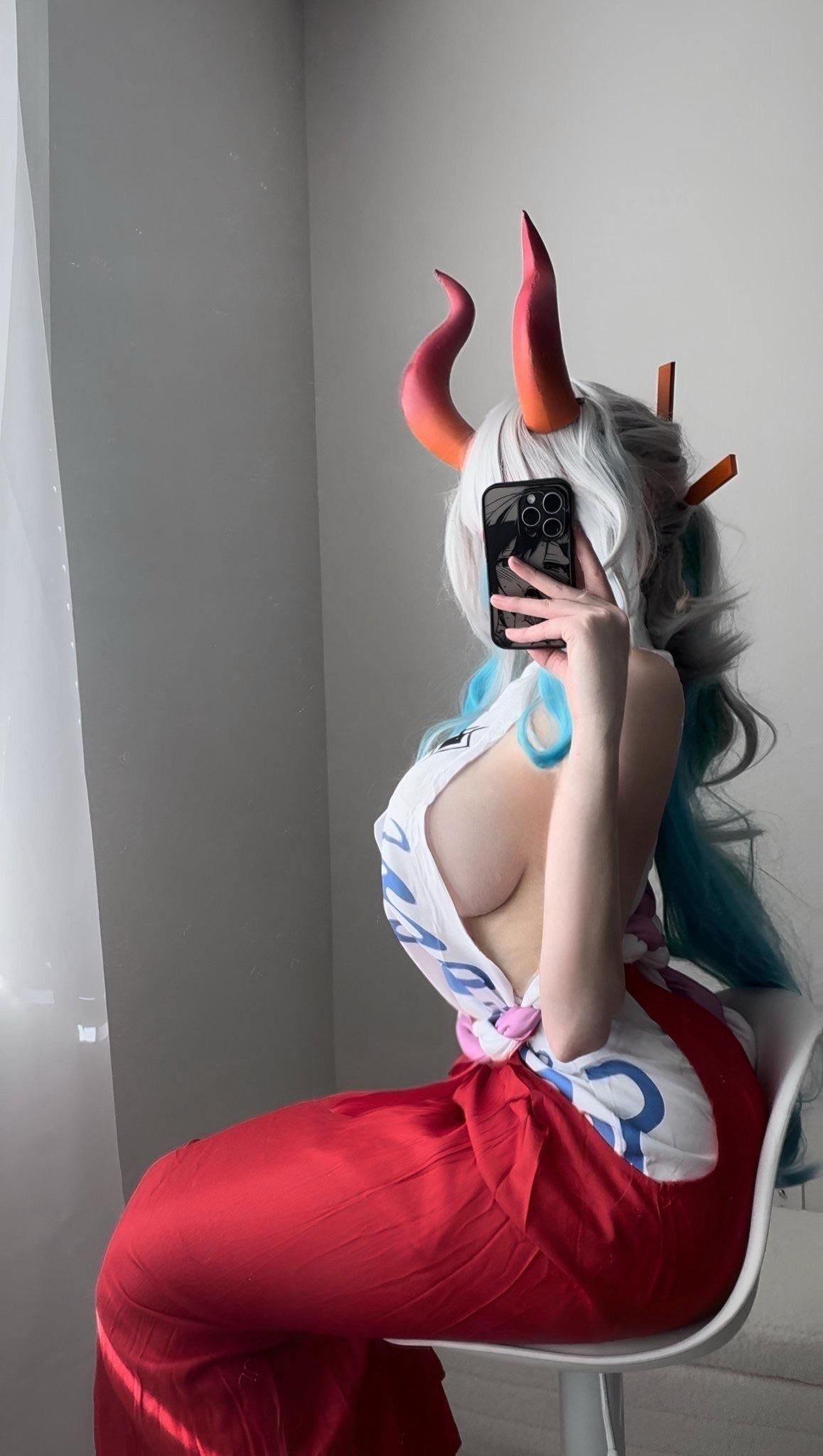 Yamato Cosplay One Piece Leak