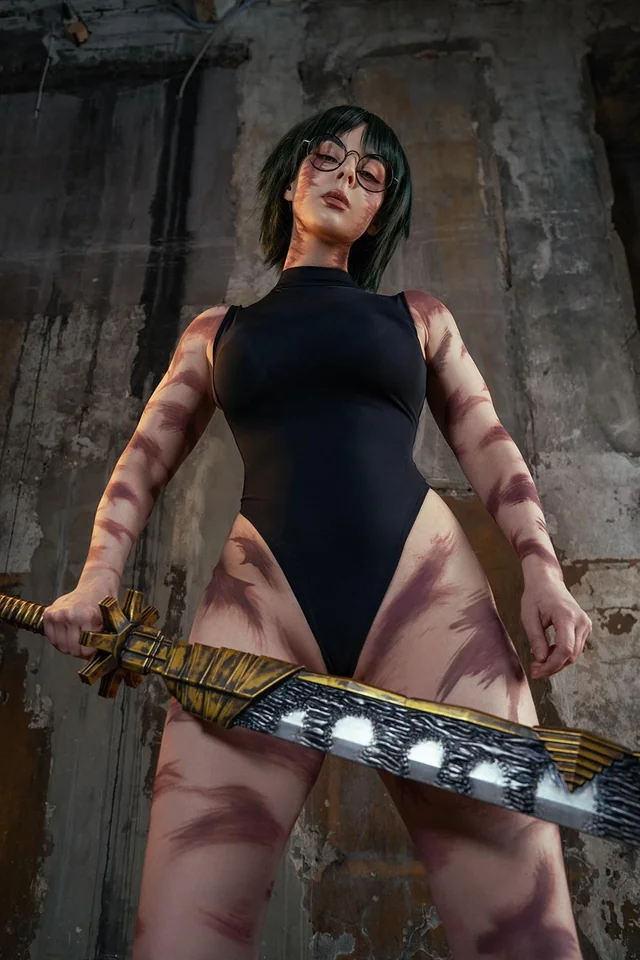 HellyValentine’s Maki Zenin Cosplay Amateur: Nerd Girlfriend in Hot RPG Cosplay Porn