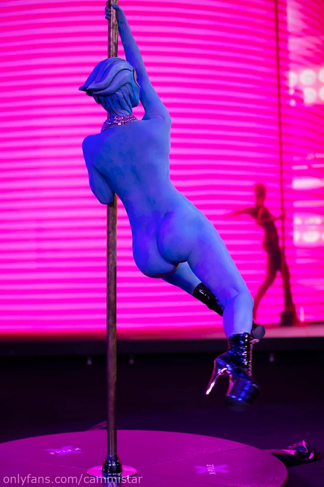 Cammi Star Afterlife Dancer Mass Effect Cosplay Amateur Strip