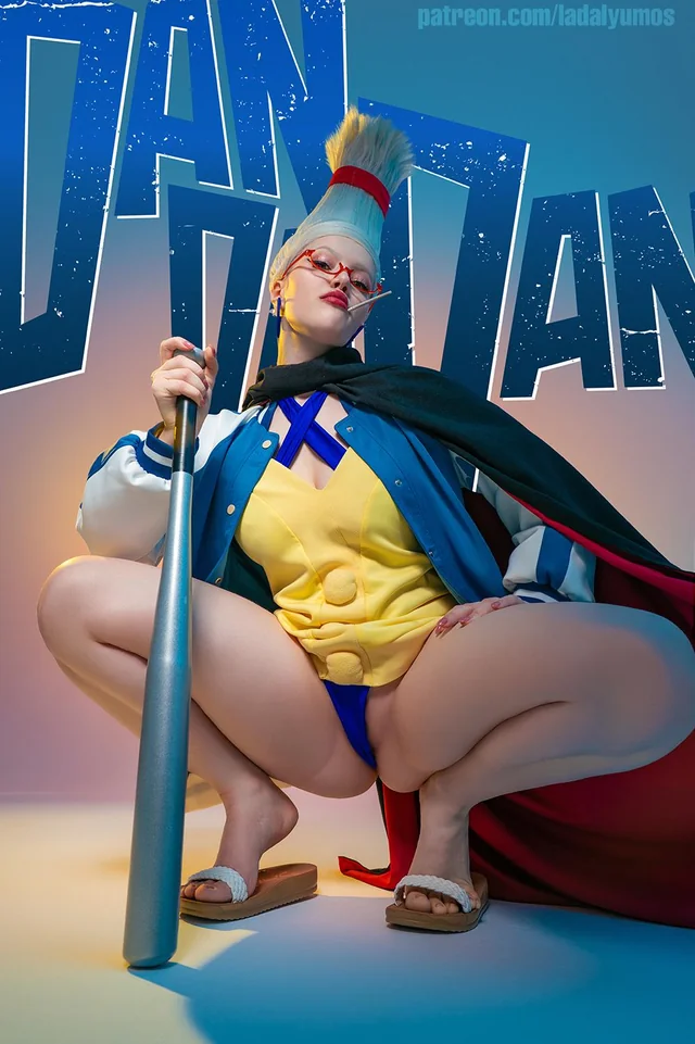 Lada Lyumos as Seiko from Dandadan in Nerdy Glasses Blowjob Fantasy