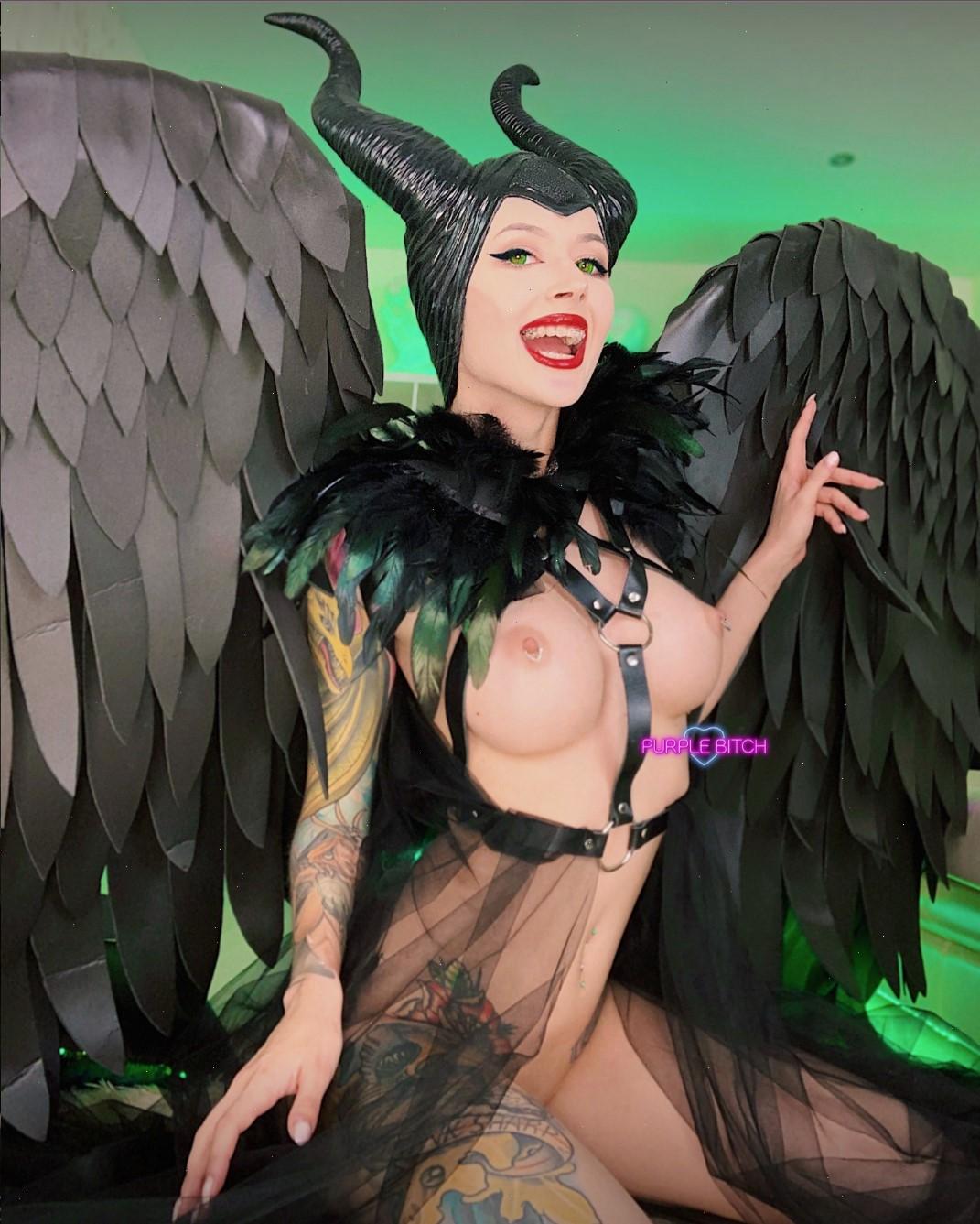 Purple Bitch Maleficent cosplay sex turns dark fantasy into filthy nerd porn