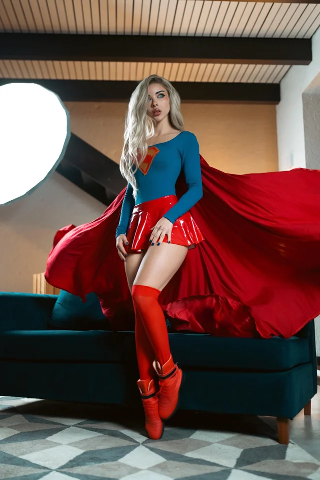 AmandaWelp Supergirl Cosplay Sex Tease in Skimpy Cape and Boots