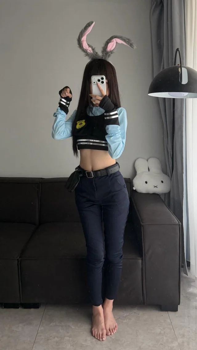 Judy Hopps Zootopia Cosplay Nerd Roleplay Video Gets Explicit