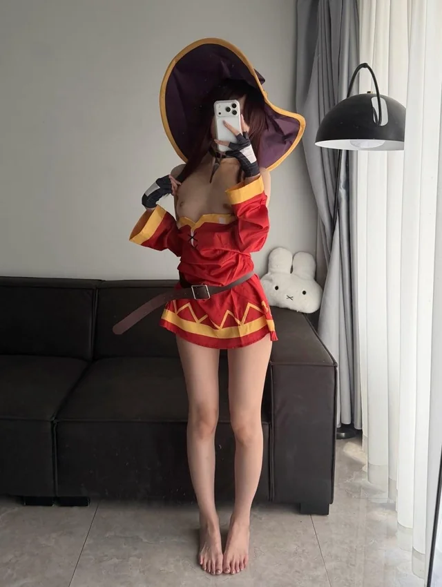 Megumin Konosuba cosplay strips for a tabletop gamer fantasy