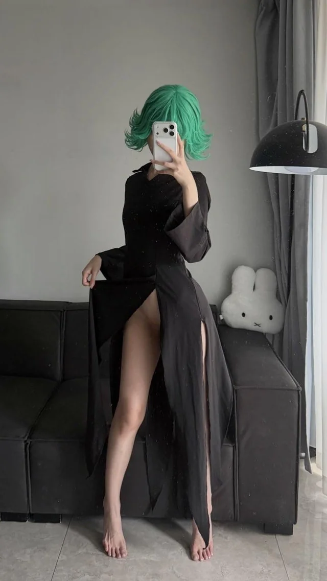 Tatsumaki One Punch Man cosplay slut rides hard in tiny green dress