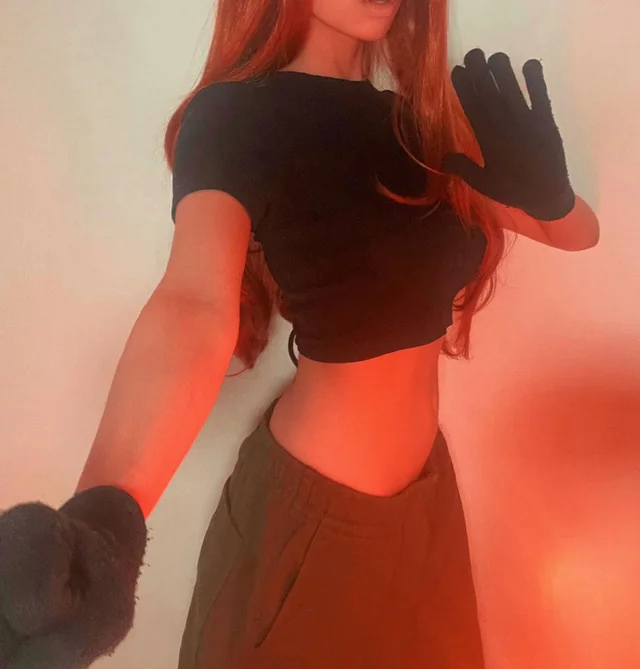 Laura’s Kim Possible cosplay strips down for a geeky solo tease