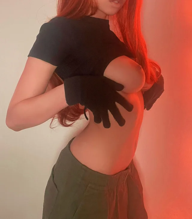 Kim Possible cosplay slut Laura rides hard in red cheerleader outfit