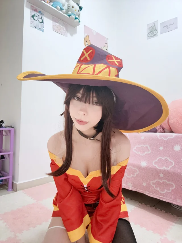 Megumin Konosuba cosplay nude gamer girl porn with MandyMallow