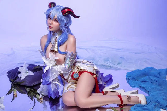 HellyValentine’s Ganyu cosplay turns Genshin into filthy gamer girl porn