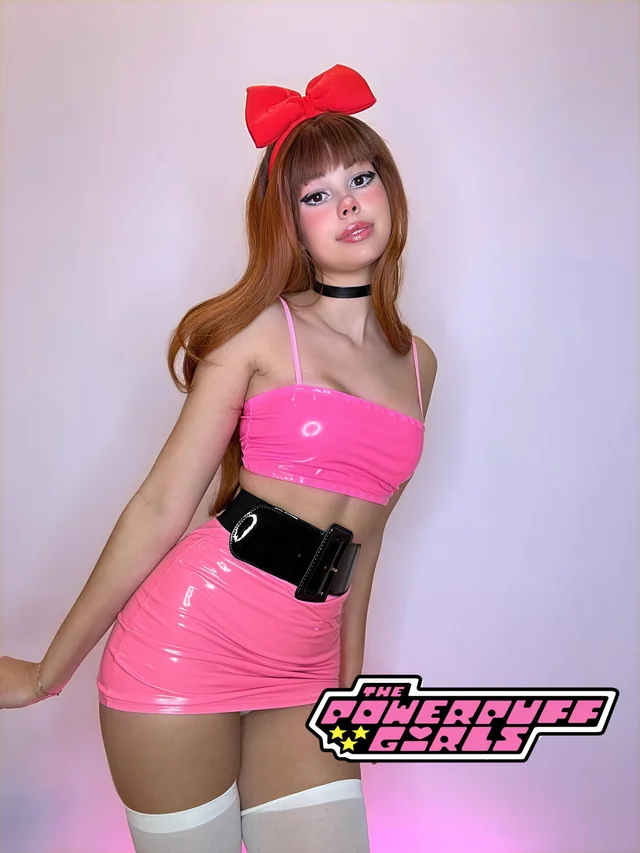 Blossom Powerpuff Girls cosplay slut rides hard in retro gamer porn