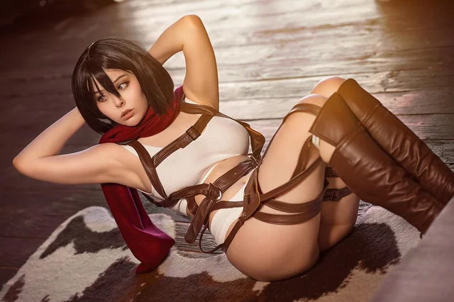 Mikasa Ackerman cosplay nude – HellyValentine’s Attack on Titan gamer girl strip