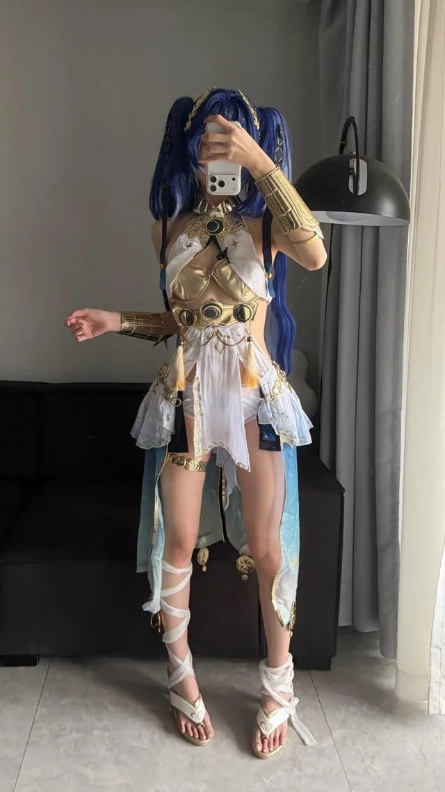 Luno Wuthering Waves cosplay turns gamer girl porn into raw fantasy fuck