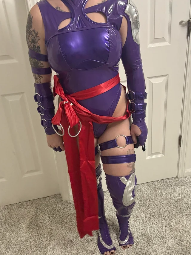Psylocke cosplay slut rides hard in new season glasses blowjob clip