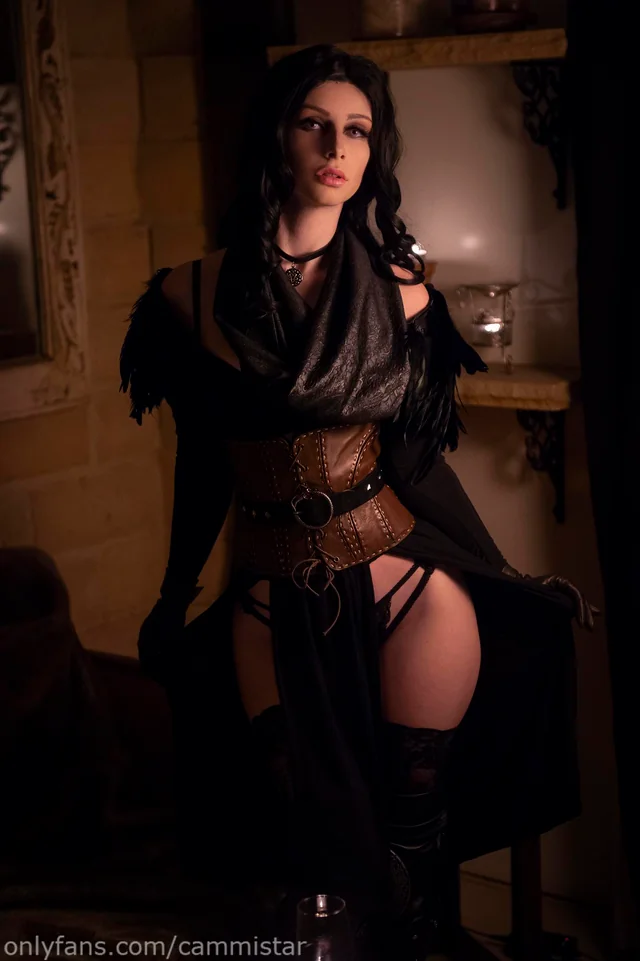 Cammi Star as Yennefer of Vengerberg in raw Witcher 3 cosplay porn
