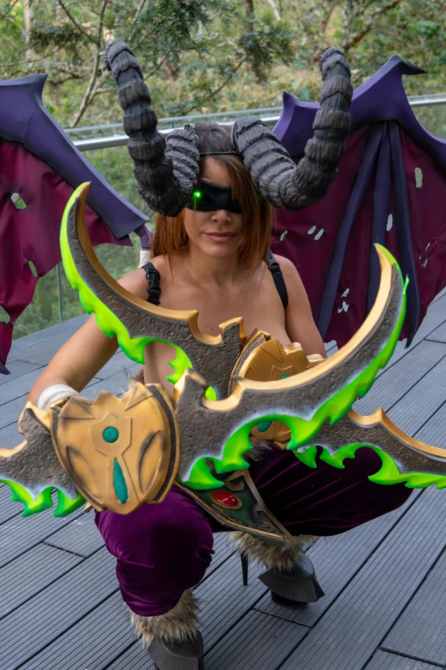 Illidan Stormrage cosplay nude tease by MarPlayX in Warcraft fantasy style