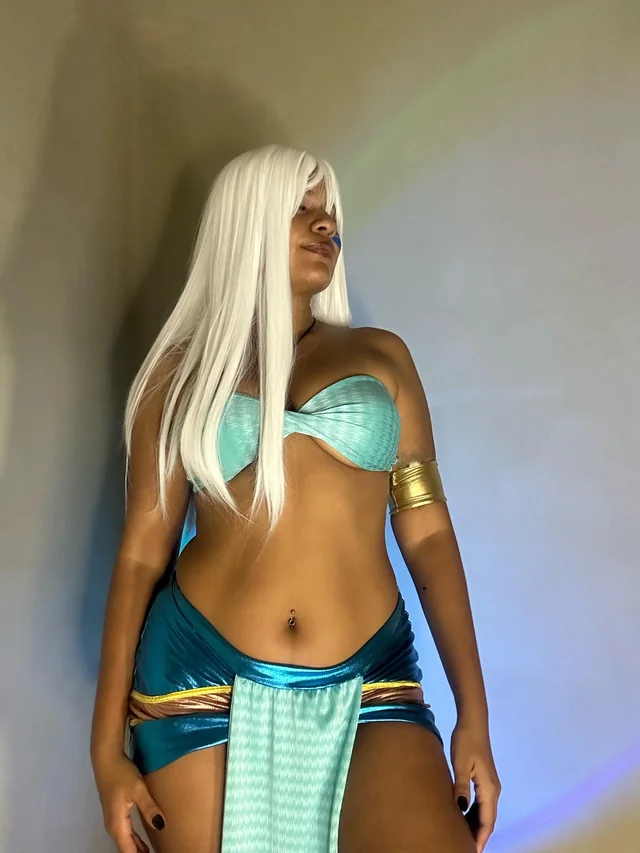 Kida Atlantis cosplay slut gets pounded in retro gamer porn fantasy