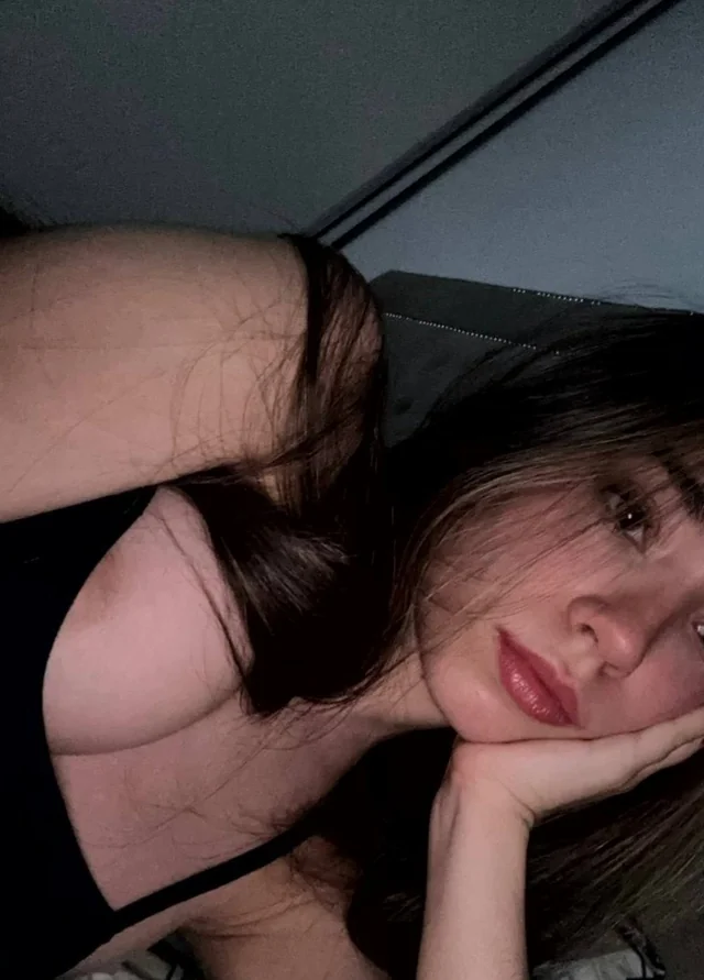 Cute Nerd Girlfriend Strips in Glasses for Retro Gamer Porn Fantasy