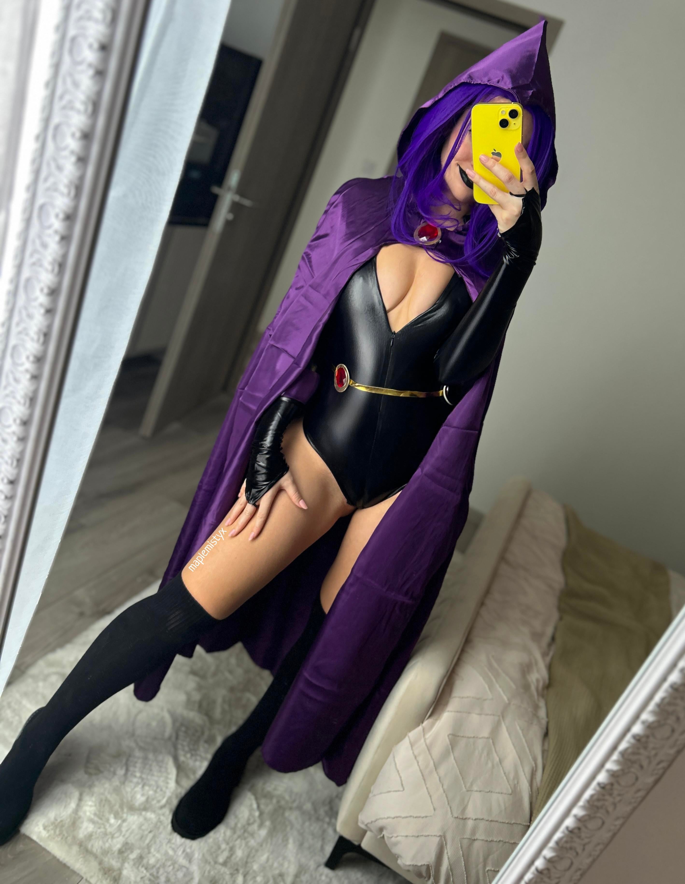 Raven’s Dark Kiss