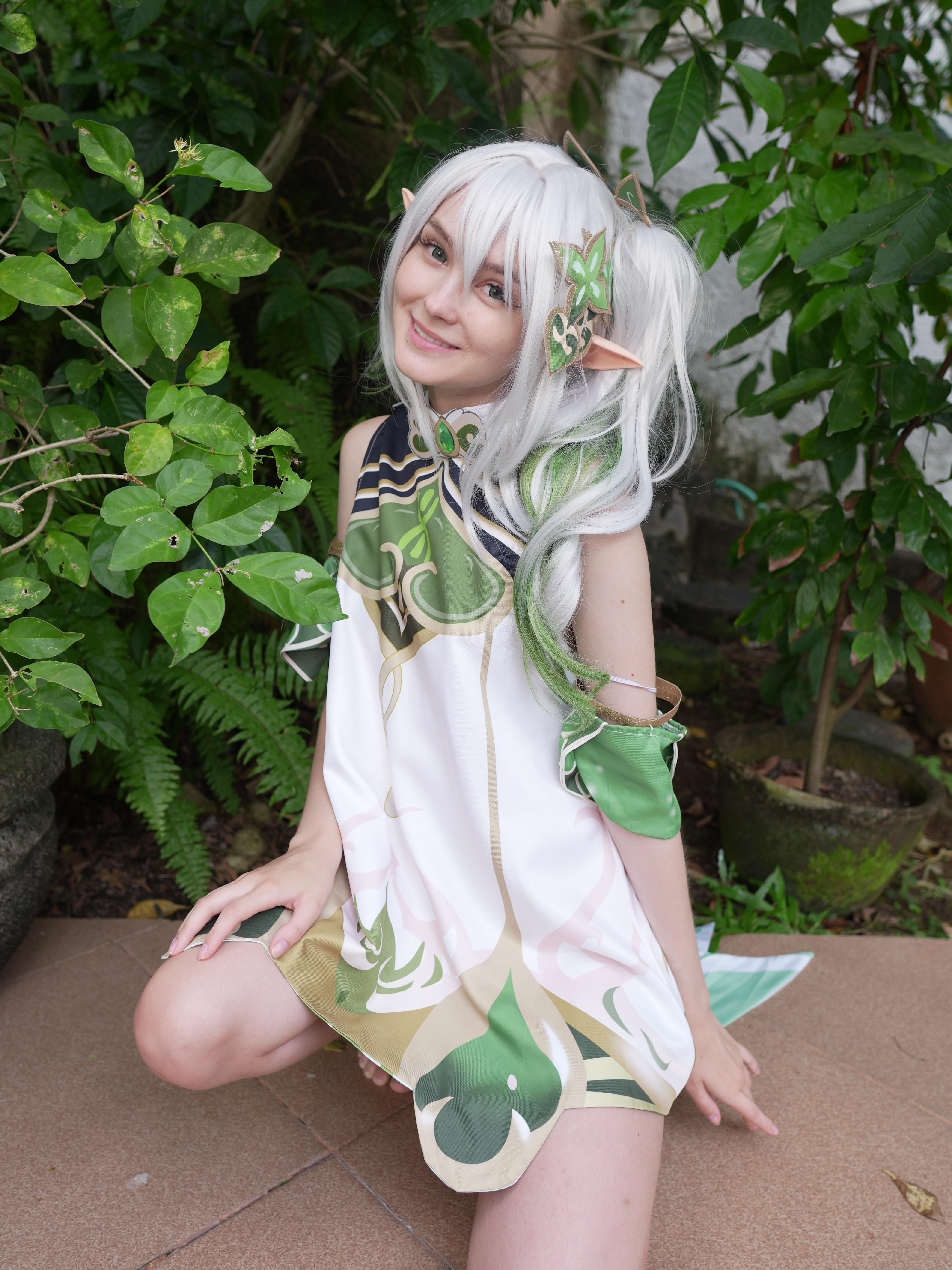 Nahida’s Cosplay Delight