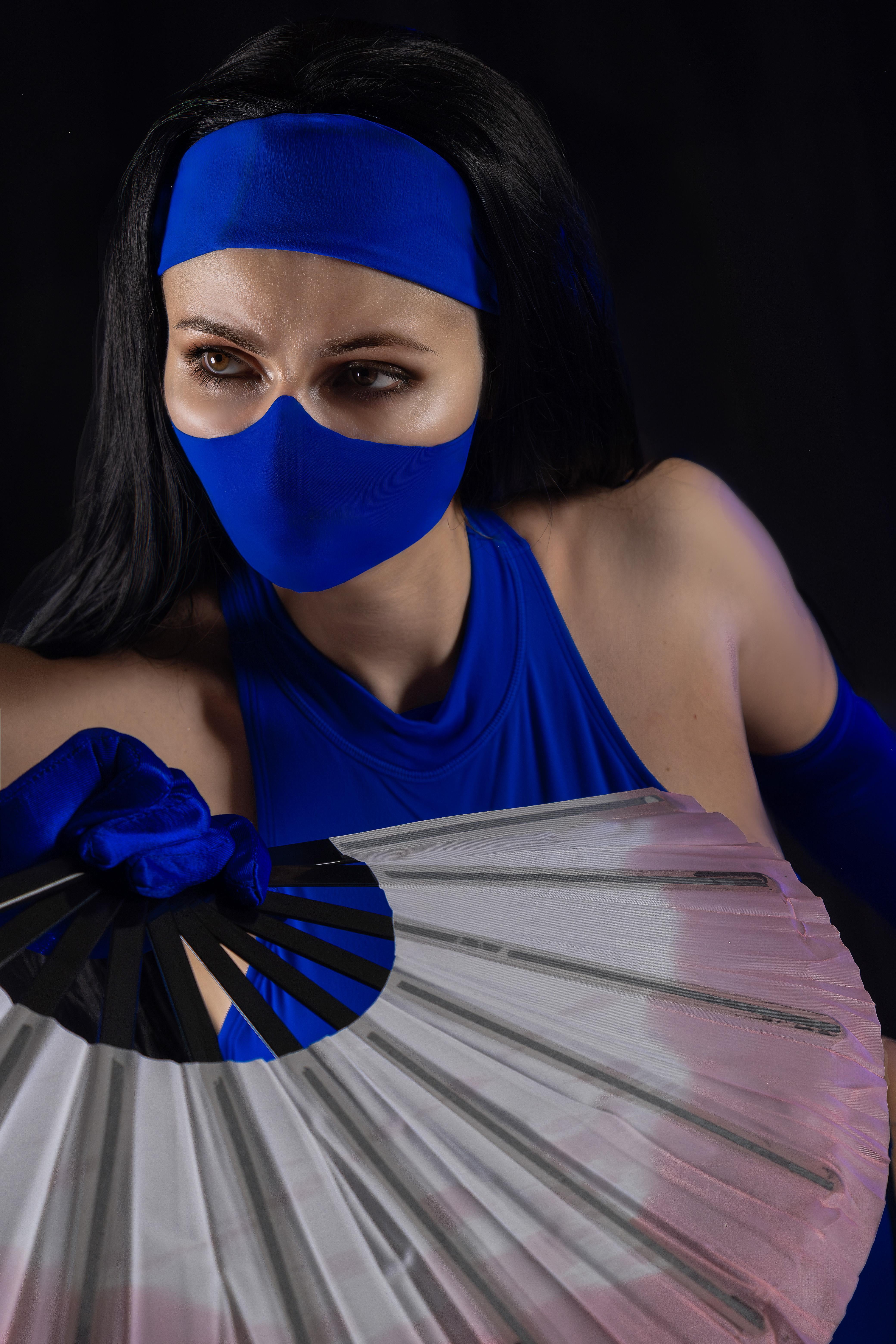 Nancy Novikova’s Lewd Kitana Cosplay – Mortal Kombat 2 XXX